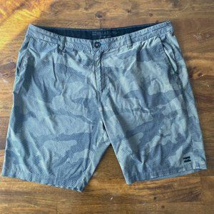 Men's | Billabong Crossfire Submersibles Camo Shorts [38]
